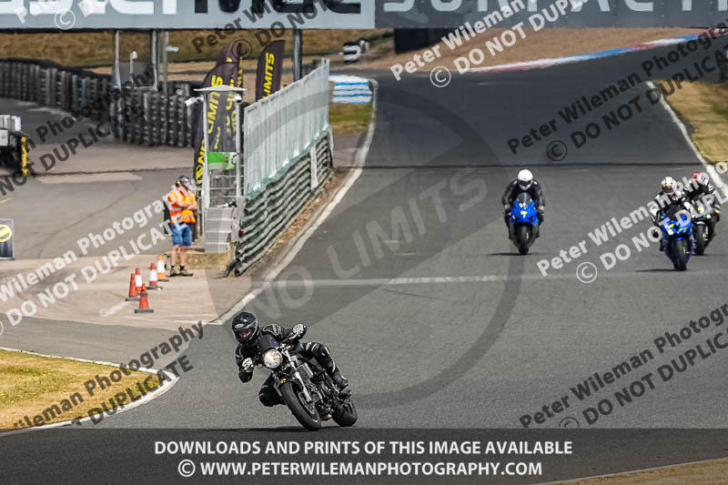 enduro digital images;event digital images;eventdigitalimages;mallory park;mallory park photographs;mallory park trackday;mallory park trackday photographs;no limits trackdays;peter wileman photography;racing digital images;trackday digital images;trackday photos